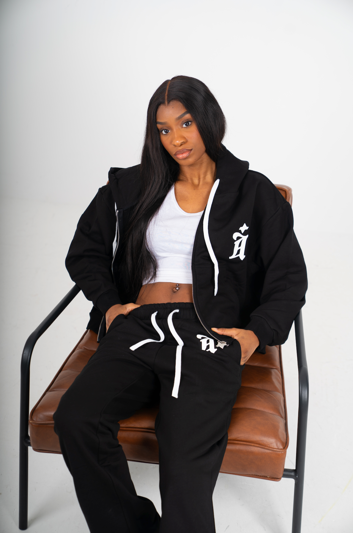 ONE OF A KIND HOODIE - BLACK